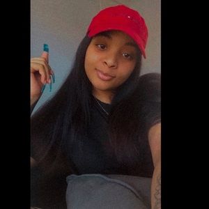 Meet your Posher, Bria